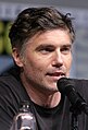 Anson Mount, interpete di Christopher Pike nell'Expanded Universe