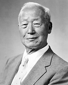 Rhee Syng-Man in 1948.jpg