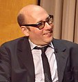 Willie Garson interpreta Mozzie