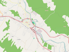 Mapa konturowa Sanoka, w centrum znajduje się punkt z opisem „Podkarpackie Centrum Sztuki Współczesnej im. Zdzisława Beksińskiego w Sanoku”