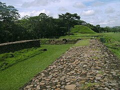 Campo de juego de pelota maya en Cihuatán