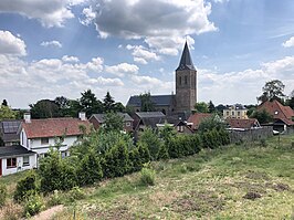 Blik op Zeddam met de Sint-Oswalduskerk (2020)