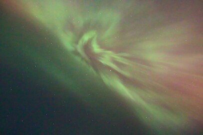 ABD'deki Onawa, Iowa şehrinden auroraya doğrudan bakış (42°K)