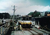 当駅に進入する上り列車 （2005年3月）