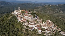 Letecký pohled na Motovun