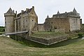 La brèche ouverte par Du Guesclin en 1373 est toujours visible sur la face sud.