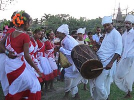 Jhumair dance in Tea garden