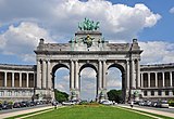 Boog van de Halfeeuwfeestpaleizen (Cinquantenaire) in Brussel (België)