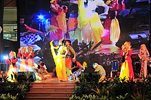 (ulekmayangfolkdance).jpg