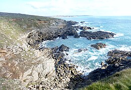 L'Anse située juste à l'est de la Pointe de Plogoff