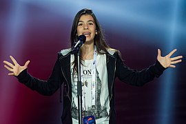 Fiamma Boccia performing "Cara Mamma (Dear Mom)" in Valletta (2016)