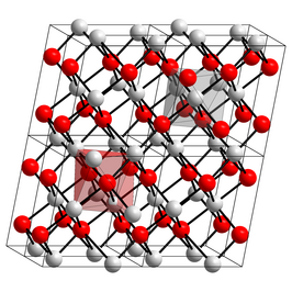 Kristalstructuur van koper(II)oxide ■ Cu2+ ■ O2−