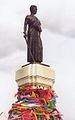 A estátua de Thao Suranaree (ou Khun Ying Mo) marca o centro da cidade. Está localizada entre a cidade antiga a leste e a cidade moderna a oeste