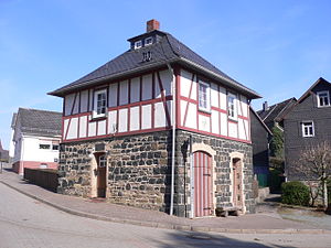 Rathaus und Backhaus Dernbach, heute Ferienwohnung