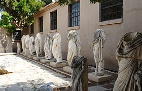 Sculptures de l’atrium