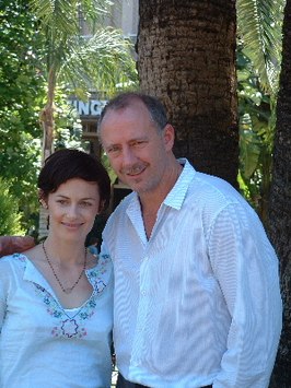 Sarah Clarke met haar man Xander Berkeley.