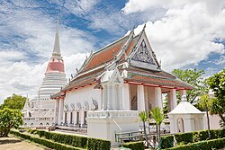 วัดพระสมุทรเจดีย์ ศาสนสถานภายในพื้นที่ที่เป็นที่มาของชื่ออำเภอพระสมุทรเจดีย์