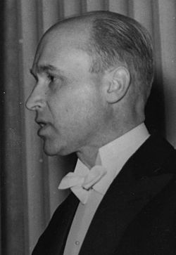 Veli Merikoski.