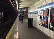 Platform of the Grand Street station