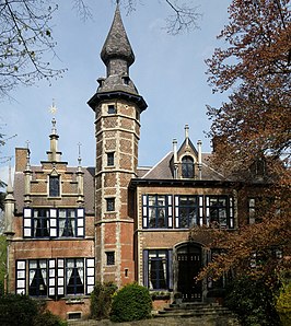 Kasteel Hof Ten Dorpe in Mortsel dat gebruikt werd voor de buitenopnames