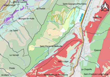 Carte montrant en couleurs le zonage géologique simplifié d'une commune