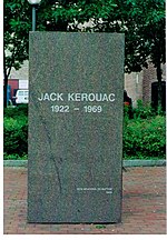 Gambar mini seharga Berkas:Jack Kerouac Gedenkstein.JPG