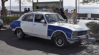 Peugeot 504 Taxi in Assuan, 2012