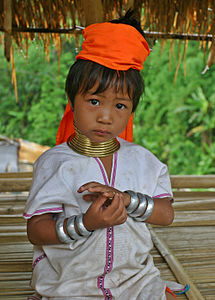 Kayan girl, by Diliff