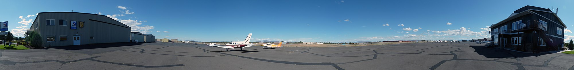 Picture of Bend, Oregon airport