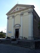 Facciata della Chiesa di Santa Maria Assunta