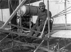 Eugène Lefebvre, pilote d'essais et pionnier de l'aviation, promotion 1898.