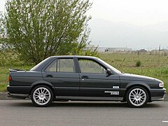 Nissan Sunny B13 4 portes