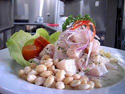 Ceviche de corvina.