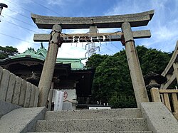 小説冒頭の舞台となる、和布刈神社の鳥居および拝殿