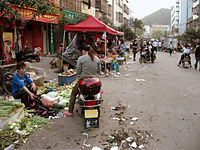 Pittoreske shopping op het lokale groene markt