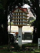 Colombièr modèrne sus una plaça de São Paulo