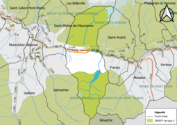 Carte représentant les Zones naturelles d'intérêt écologique, faunistique et floristique de type 2 d'Orelle, divisée en deux parties : au sud à partir du lac de Bissorte jusqu'au mont Thabor ; au sud à partir du bourg d'Orelle jusqu'à la pointe de Thorens qui sont inscrits. Les couleurs sont le vert et le blanc.