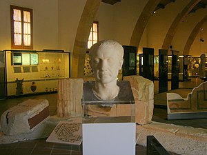 Busto di Gaio Giulio Cesare che si trova al museo archeologico Baglio Anselmi