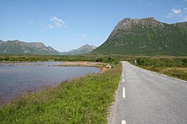 Riksväg 85 vid Forfjorden.