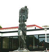 Vrouwenfiguur, Tiel