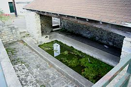 Lavoir de la rue du Ruisseau.