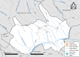 Carte en couleur présentant le réseau hydrographique de la commune