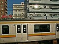 シングルアームパンタグラフに換装されたナハ32編成 （2012年1月31日 尻手駅 - 川崎駅間）