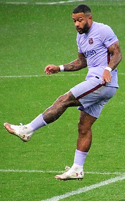 Memphis Depay Barca 2021.jpg