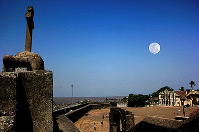 Nani Daman fort met de Katholieke kerk St Jerome