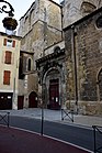 Entrée rue de l'Hôtel-Dieu.