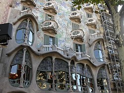 A Casa Batlló homlokzatának részlete