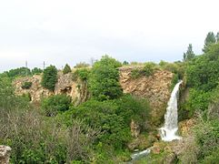 "El Hundimiento" (dronejo): akvofaleto el la lageto de la Reĝo al la lageto Cueva Morenilla.