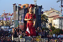 Adelante di Lebigre e Roger, carro di prima categoria Carnevale di Viareggio 2019