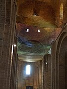 Sant Vicenç, Cardona, bessere Innenfotos bei Circulo Romanico[9]